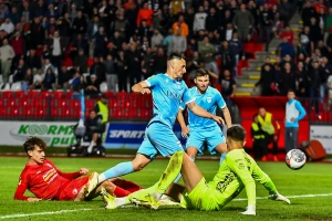 Derbi vredan Evrope, Pazarci pokorili Čika Daču i zabrinuli Radnički!